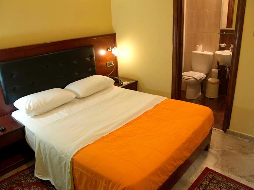 Hotel Filoxenia 하니아 외부 사진