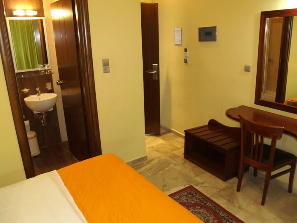 Hotel Filoxenia 하니아 외부 사진
