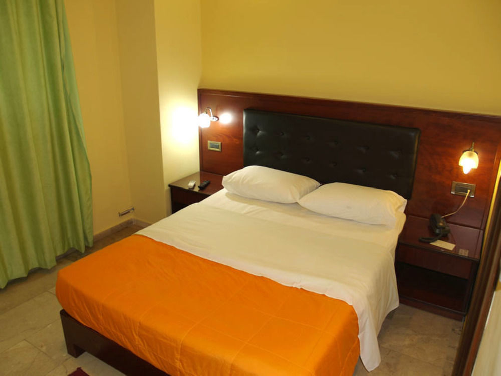 Hotel Filoxenia 하니아 외부 사진